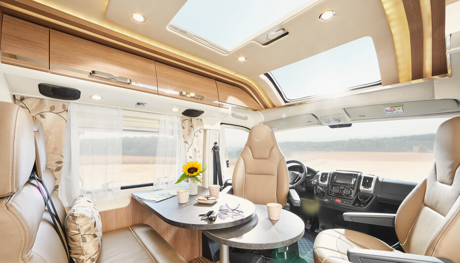 VAN 
CHARMING GT: Sømløst mellom cockpit og sittegruppa gir en bedre romfølelse.