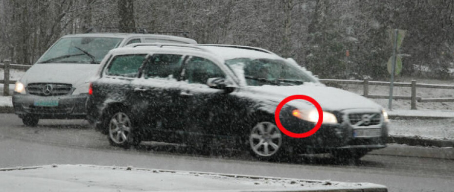 BLINKLYS: Manglende bruk av blinklys topper oversikten på hva vi irriterer oss mest over i trafikken. Og dette er ikke bare irriterende, det kan også skape mange farlige situasjoner.