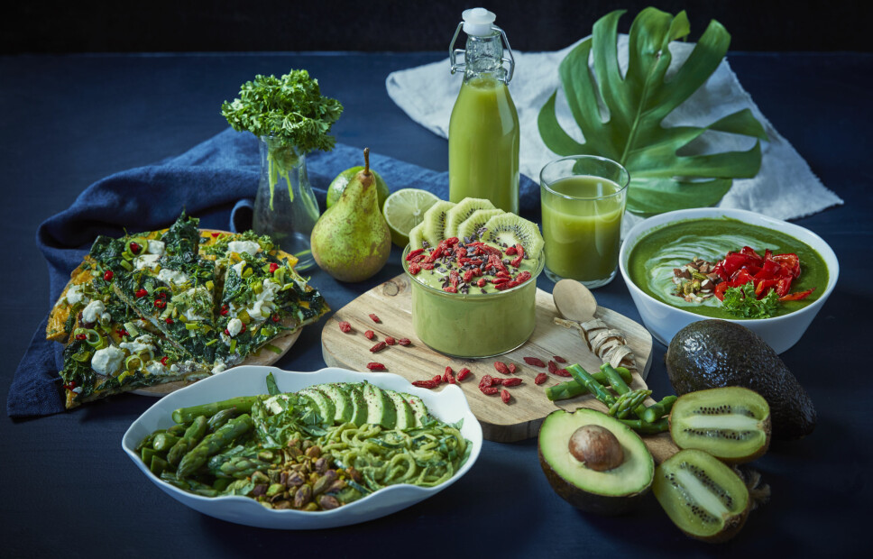 GRØNNE FRISTELSER: Hva med squashnudler, grønn juice eller en deilig spinatomelett til middag,lunsj eller frokost i januar?