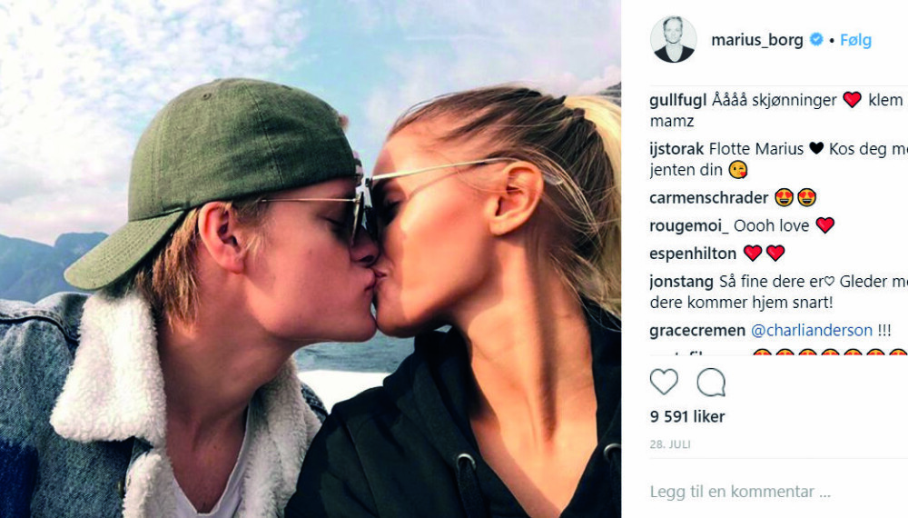 FORELSKET: Marius Borg Høiby delte dette bildet av
seg selv med sin kjære på Instagram. Kronprinsesse
Mette-Marit, som kaller seg «gullfugl» på det sosiale
mediet, kommenterte med «Åååå skjønninger, klem
fra mamz».
