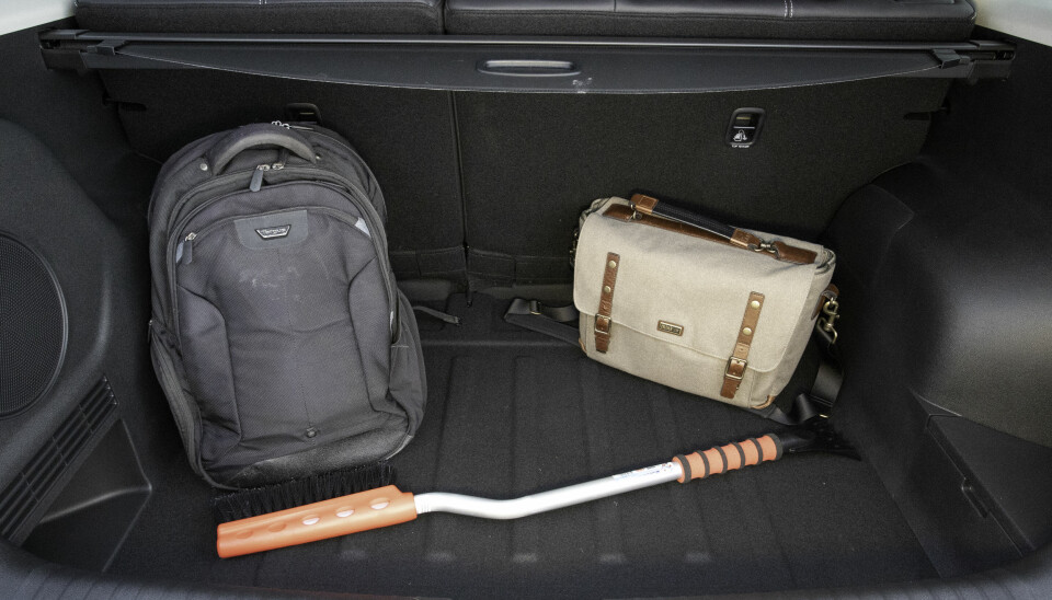 STORT: Bagasjerommet på 451 liter er stort nok til shopping og helgeturer for en familie.