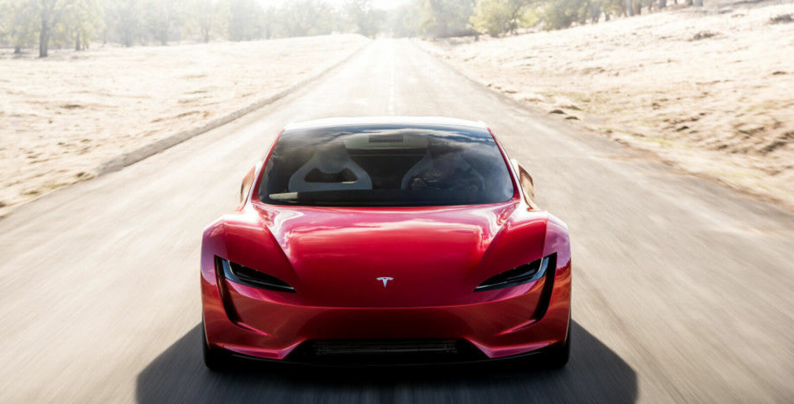 SVEVEBIL: Musk sier Tesla Roadster kanskje kan sveve over bakken.