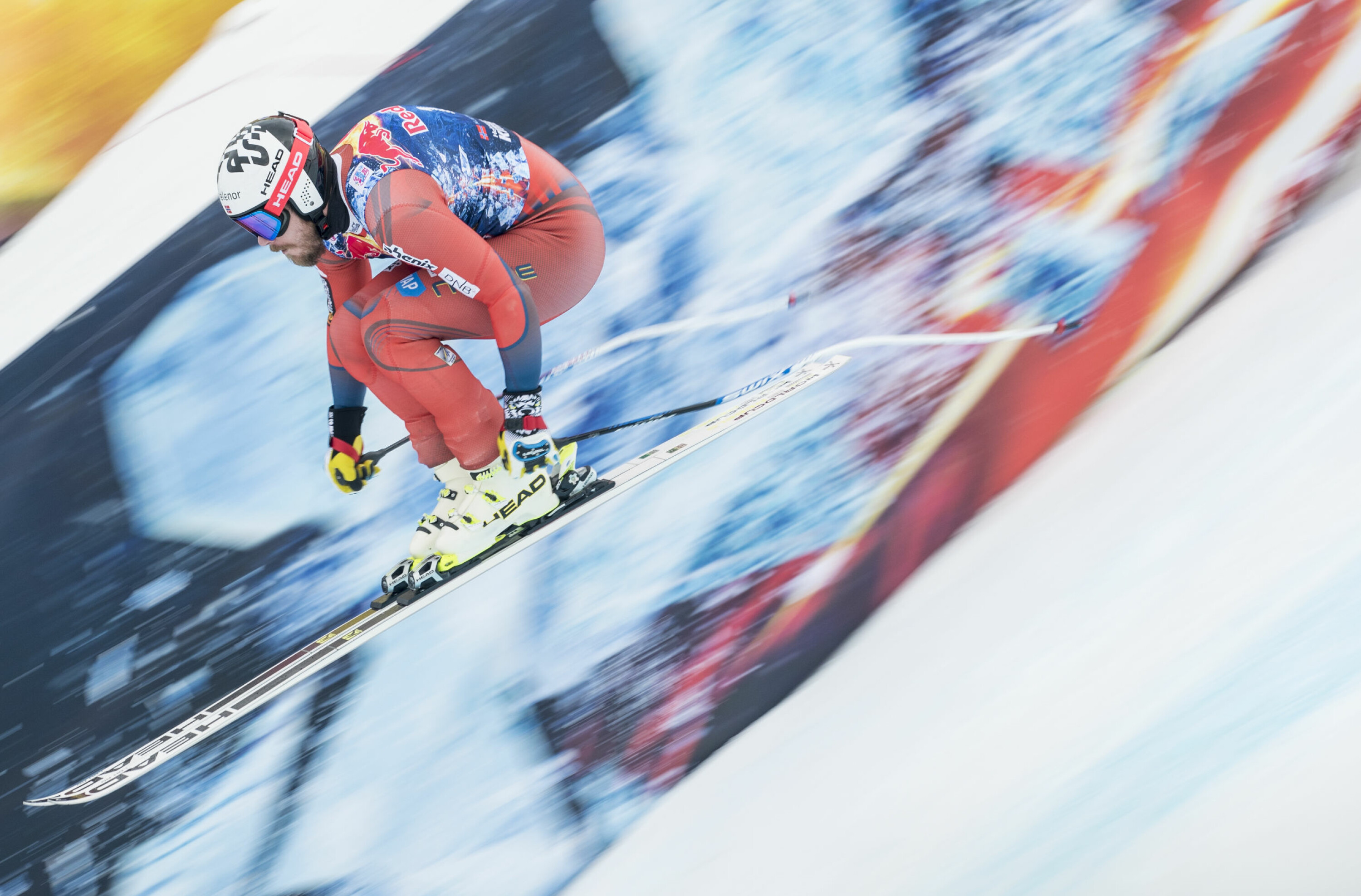 VUNNET: Kjetil Jansrud vant utfor i Kitzbühel (kort løype) i 2015. I år blir det ikke noe Hahnenkamm-renn på Jansrud som brakk to fingre under tirsdagens utfortrening i Kitzbühel.
