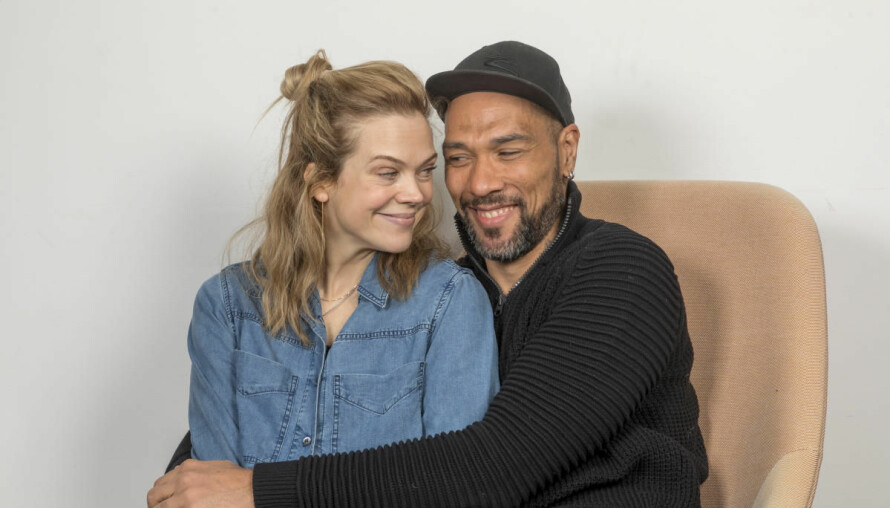 HAR 
DET GØY: John setter pris på suksessen, men enda mer på vennskapene som har oppstått i serien.