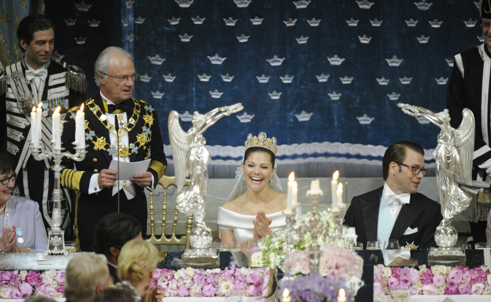 Kong Carl Gustaf, kronprinsesse Victoria og prins Daniel.
