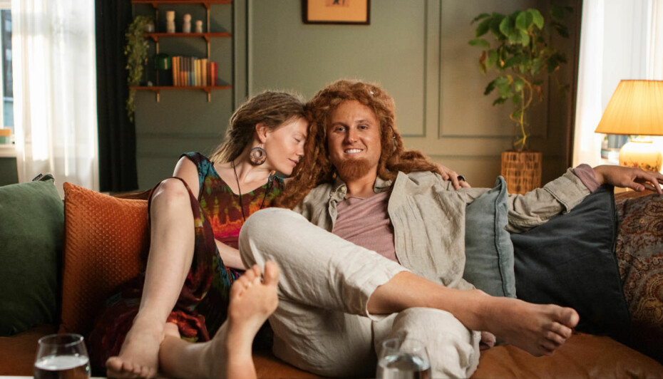 STOR
PÅ NETT:
I tillegg til flere programmer på TV, har Kevin også stor suksess på sosiale medier. I parterapi spiller han blant annet rollefiguren
Aslak.