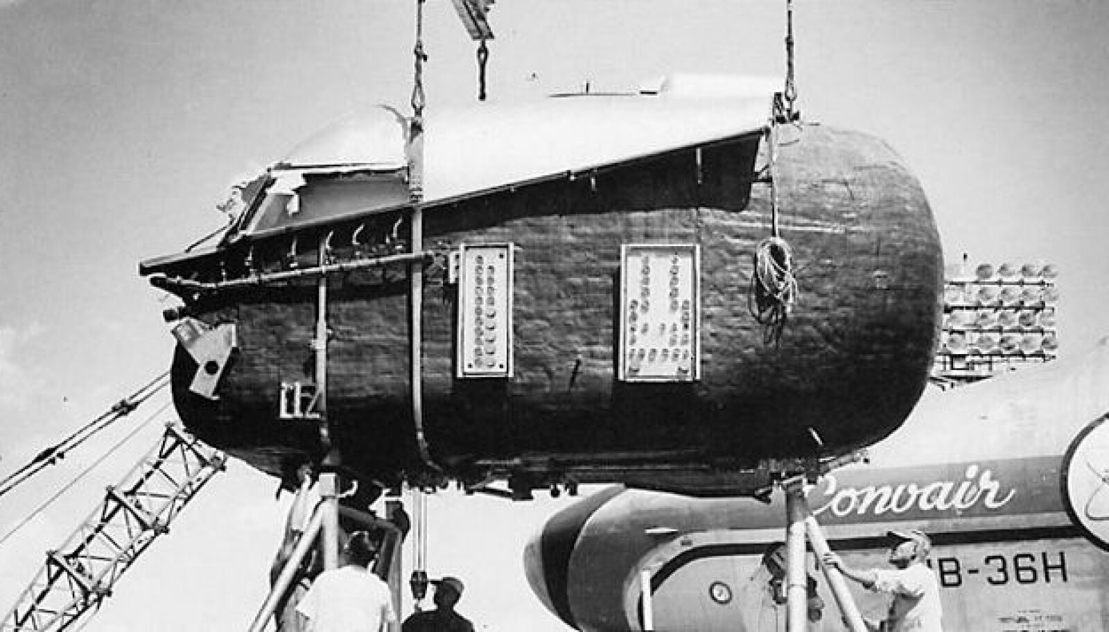 <b>BLYKAMMER:</b> For at ikke flyet skulle ta livet av besetningen, ble cockpitseksjonen isolert med 11 tonn bly.