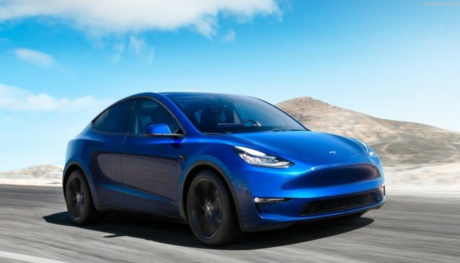 STØRRE ENN MODEL 3: 10 prosent større enn Model 3 og langt mer anvendelig: Det er ikke vanskelig å skjønne at denne bilen har stort potensiale.