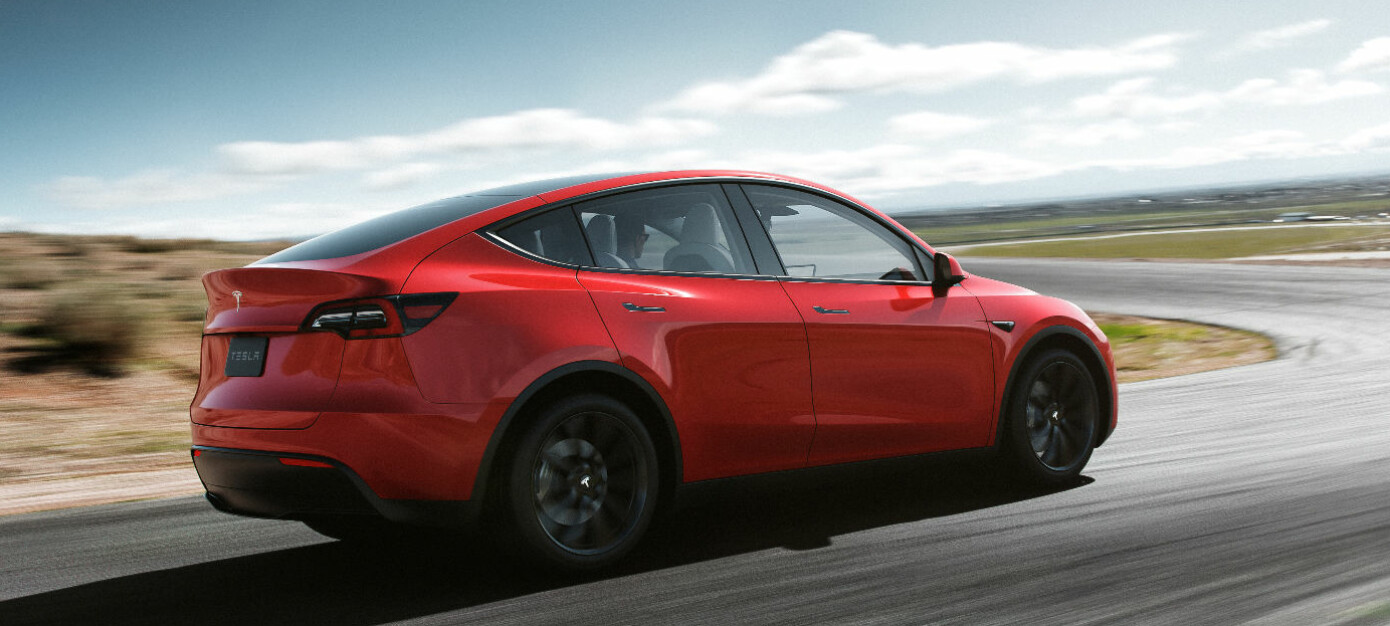 TESLA MODEL Y: Dette kan bli en ny storselger fra Tesla. Model Y er bygd på basis av Model 3.