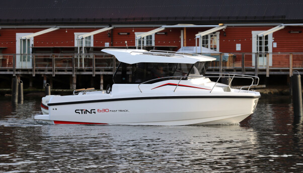 <b>HELÅRSBÅT:</b> Sting 630 Fast Track er en av de mange nye styrehyttebåtene på markedet.