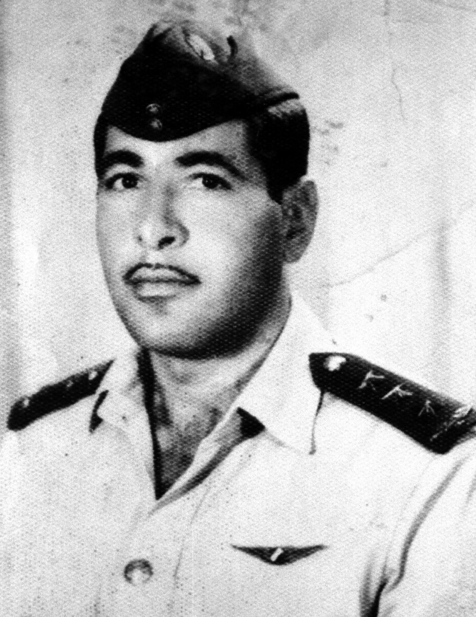 EGYPTAIR: Jeg stoler på Gud, gjentok annenpilot Gamil al-Batoti før EgyptAir Flight 990 styrtet.