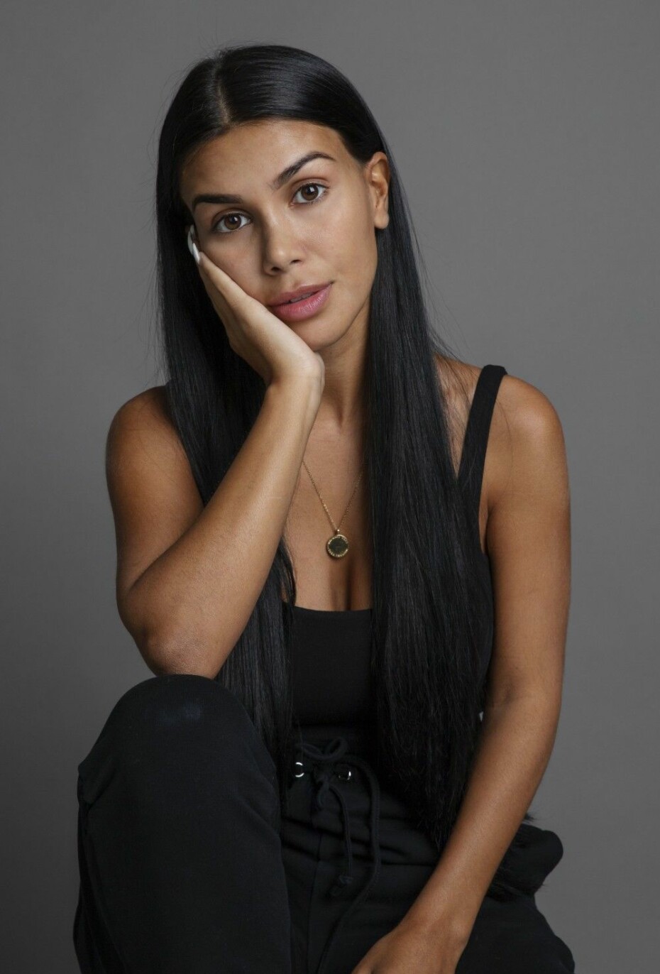 Isabel Raad er aktuell med boken «Shirog».