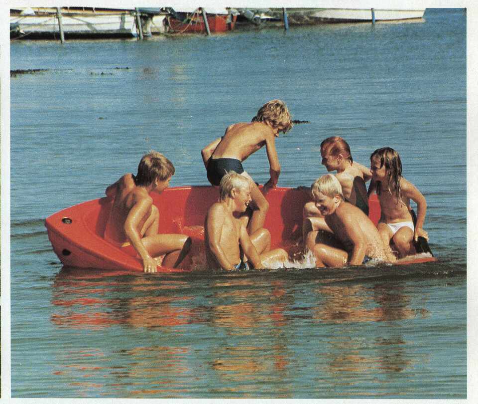 GODE MINNER: Pioner 8 var «badebåten» for mange som vokste opp på 70-tallet. Kunne fylles med vann, veltes, snus på rett kjøl. Og «mykplasten» gjorde at det ikke var noe å skade seg på heller.