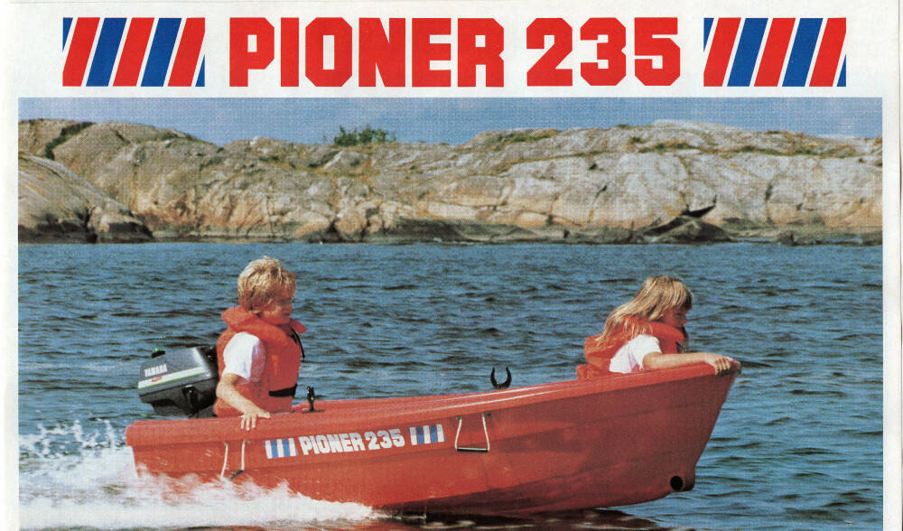 <b>UTVIKLING:</b> På 80-tallet laget den anerkjente båtkonstruktøren Eivind Amble Pioner 235, en videreutvikling av den klassiske Pioner-jolla. 