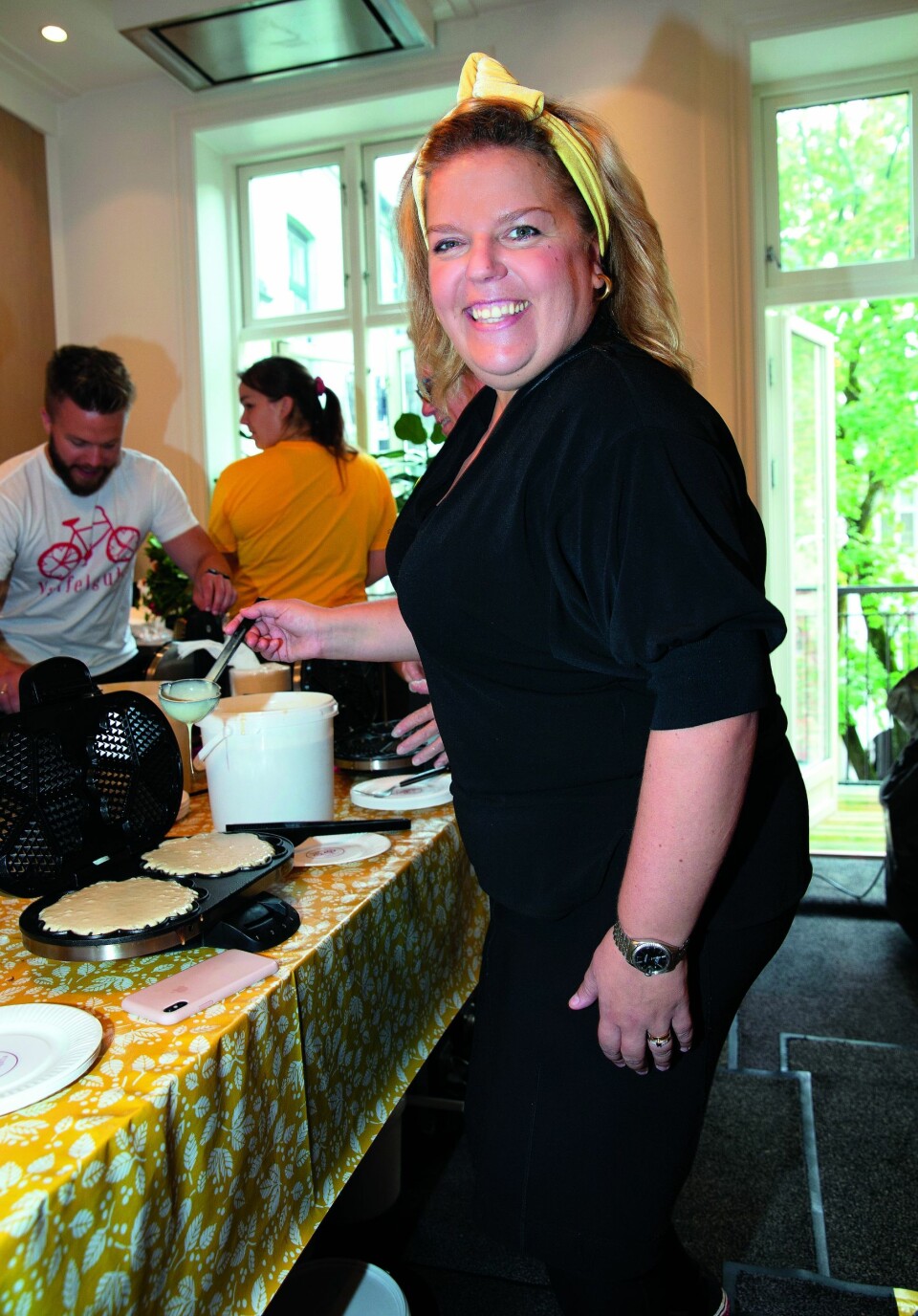 HJERTEVARME: Her er Else Kåss Furuseth fotografert da hun åpnet hjemmet sitt i forbindelse med Verdensdagen for selvmordsforebygging 10. september i fjor.