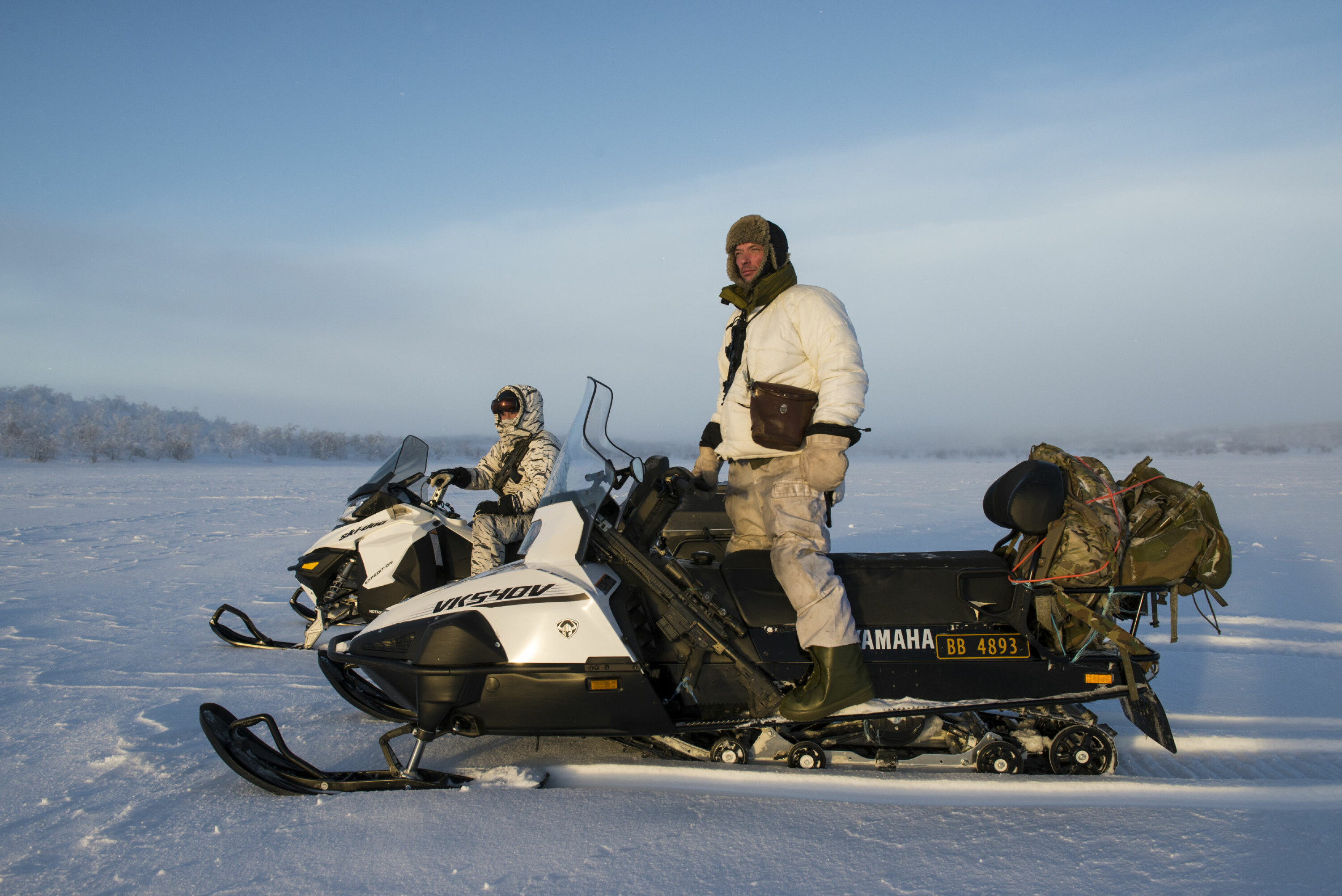 KJENTMENN: De to skarpskytterne Gjermund Thomassen (t.v.) og John Anders Hætta kjenner Finnmarksvidda som sin egen bukselomme.