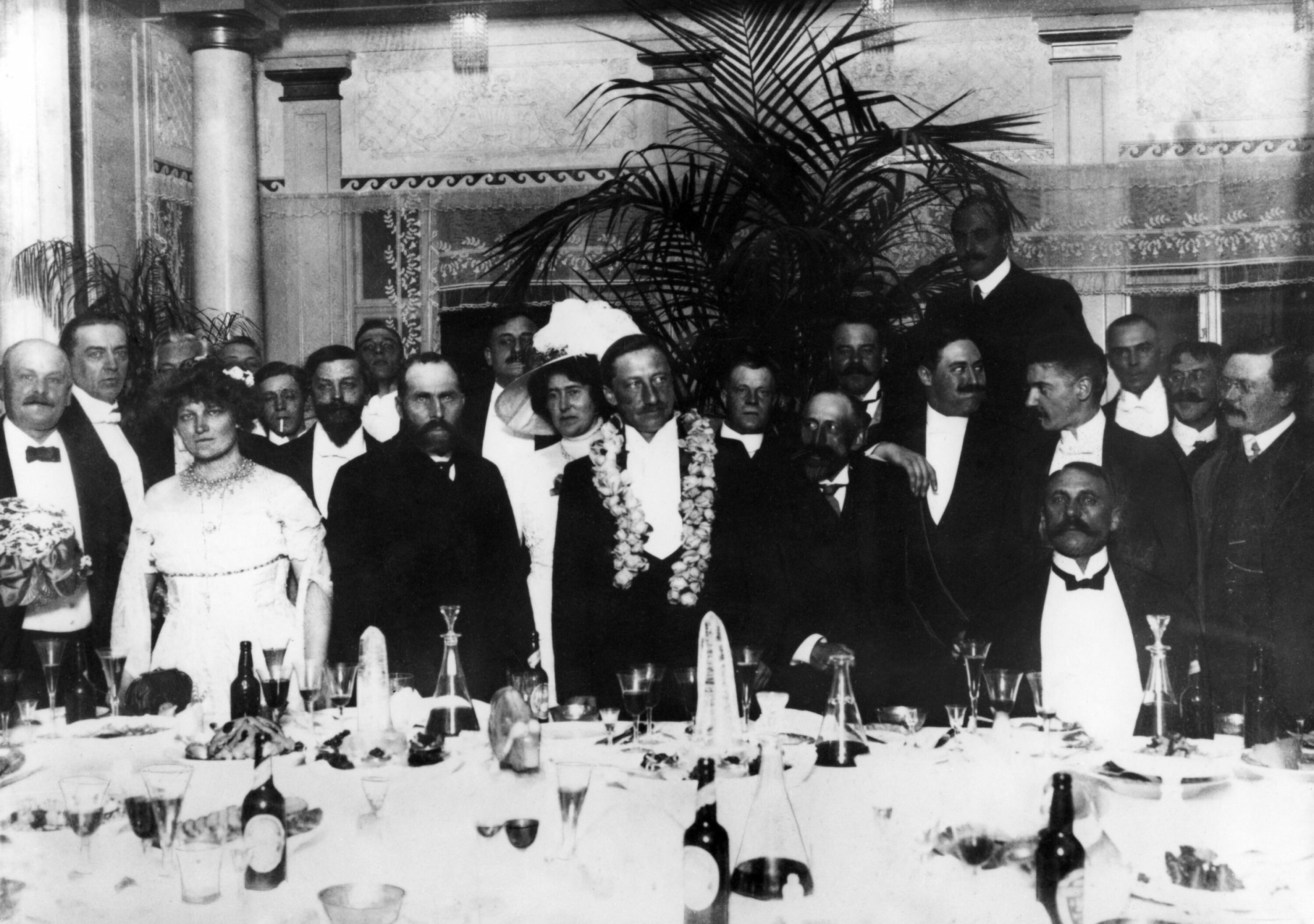 HYLLET: Frederick Cock ble mottatt som en helt i København da han vendte hjem fra Nordpolen i 1909. Men senere ble bevisene på at han faktisk hadde vært der avvist som utilstrekkelige av eksperter ved det danske universitetet.