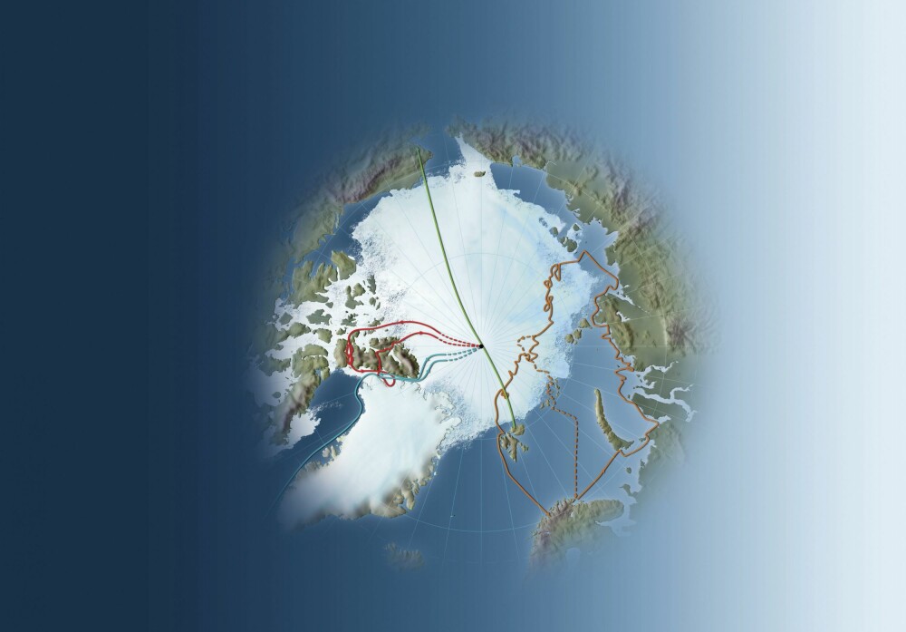 <b>KAMPEN OM POLEN:</b> Noen av de mest omtalte rutene til Nordpolen. Cooks angivelige rute i rødt, Peary i blått. Den brune ruten viser Fridtjof Nansens eskapader på 1890-tallet, mens den grønne streken er ingeniør Nobiles luftskipferd i 1926, med Roald Amundsen som ekspedisjonsleder. 