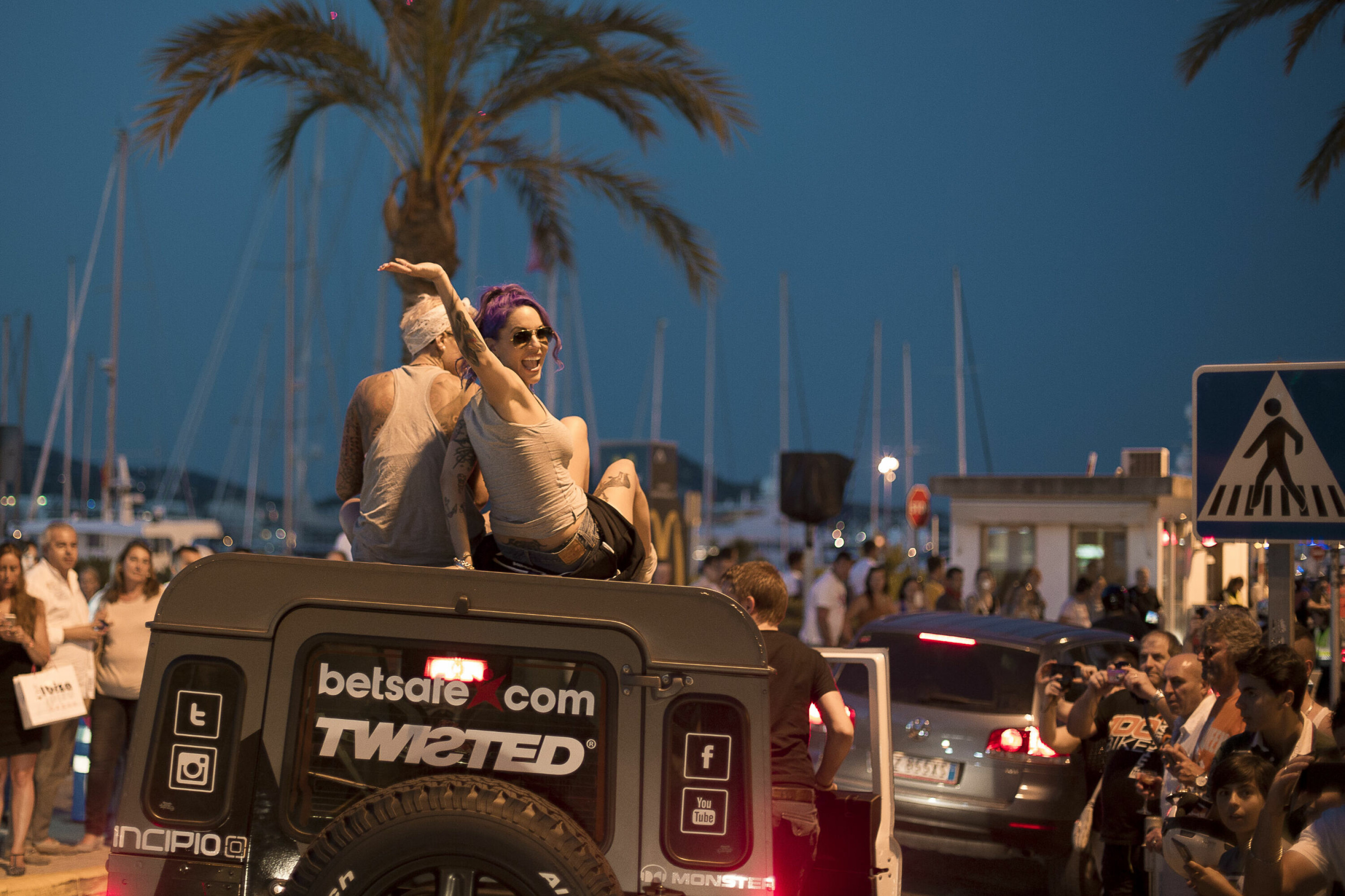 TJO-HEI: I Gumball 3000 Rally er partyfaktoren skyhøy.