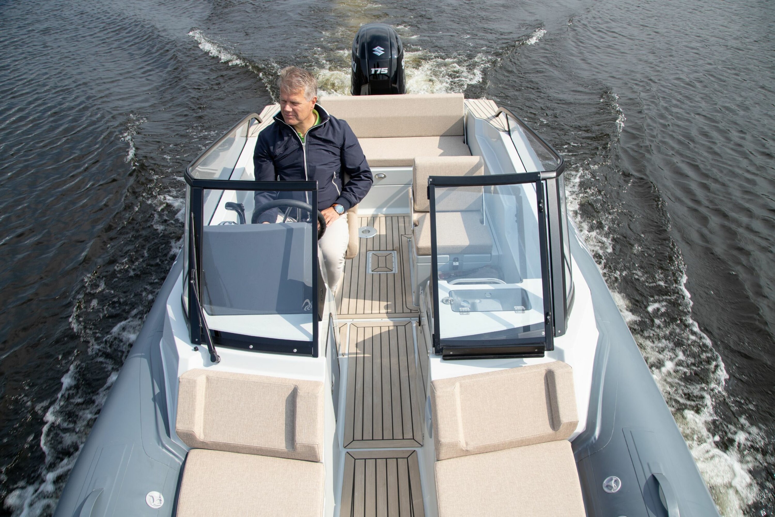 RIKTIG FØLELSE: Det tar ikke lang tid før bowriderfølelsen kommer på plass.