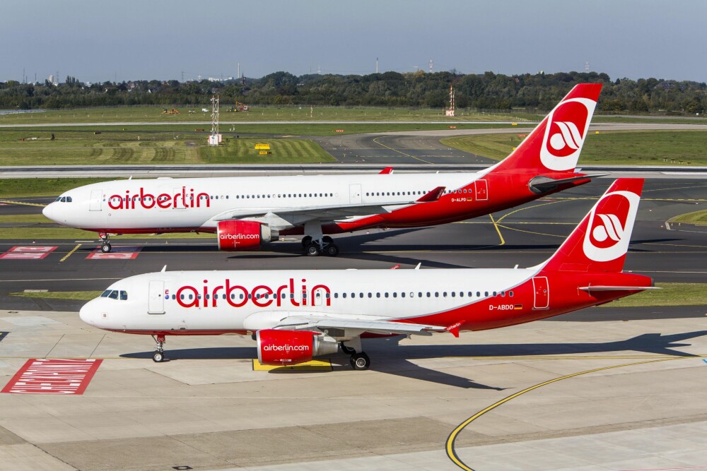 <span class="bold">Konk i ferien</span> Air Berlin begjærte seg selv konkurs 15. august for to år siden. Og det er på sensommeren, mens ferierende skal hjem fra ferie, flyselskaper oftest går konkurs.