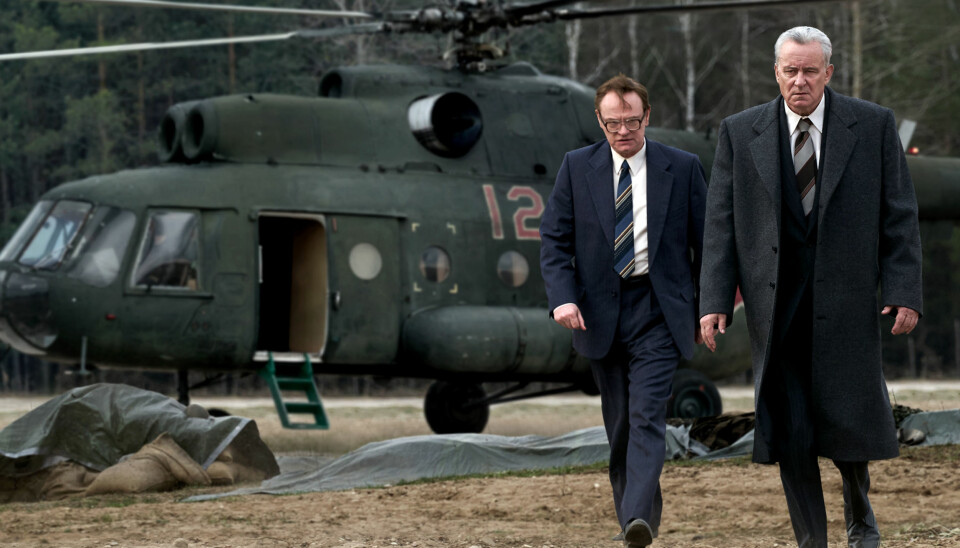 Jared Harris og Stellan Skarsgård har to av hovedrollene i den mye omtalte serien «Chernobyl».
