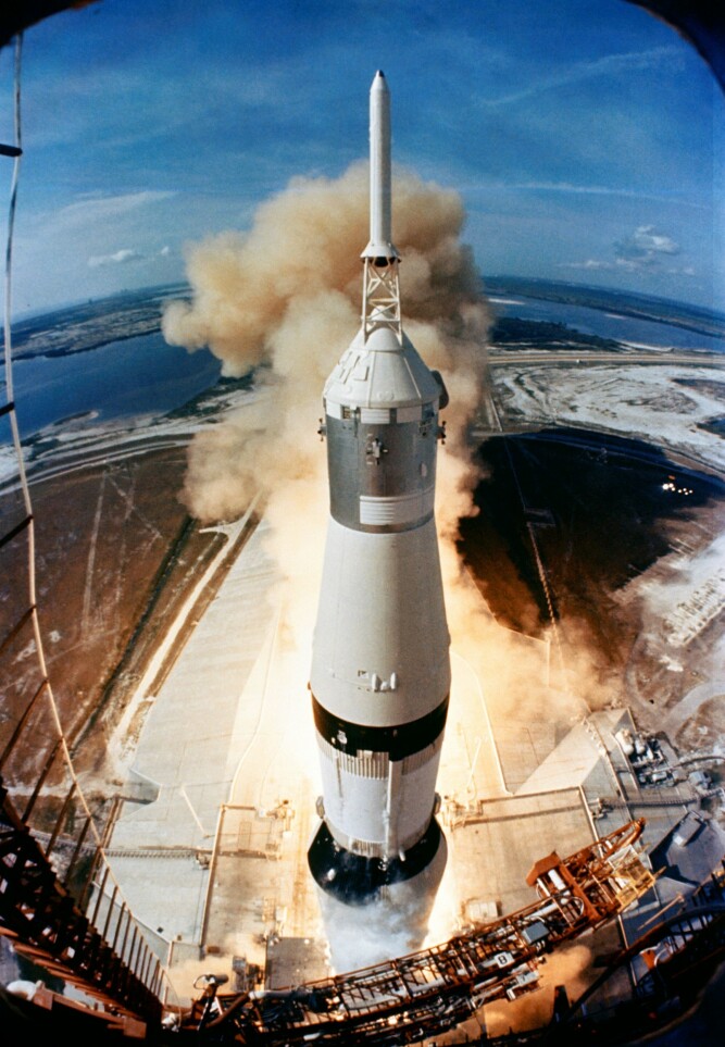 <b>ENORM:</b> Saturn V-raketten som brakte mennesket til Månen, veide 3000 tonn og er det største objektet som noensinne har fløyet.