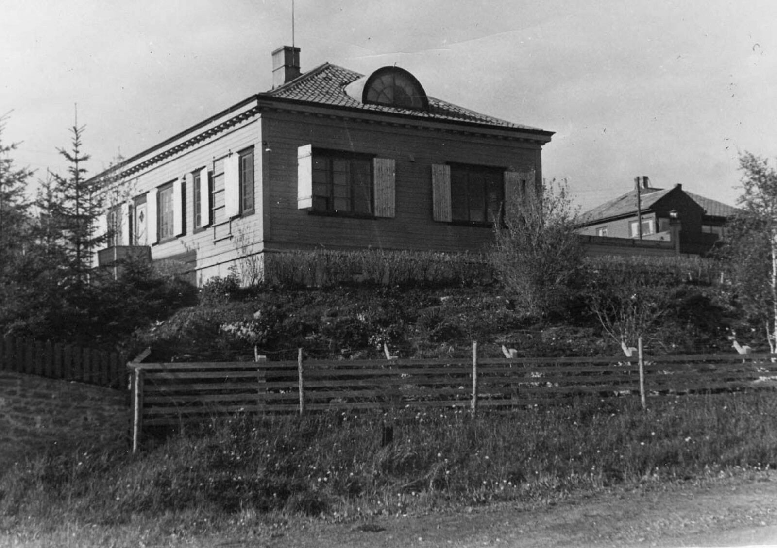 <b>BANDEKLOSTERET:</b> I Jonsvannsveien 46 i Trondheim holdt Rinnanbanden til de siste årene av krigen. I kjelleren fant flere av forbrytelsene sted, som senere ble straffet med døden.