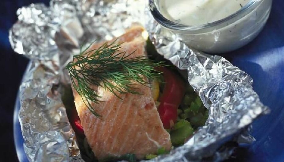 FOLIE: Prøv laks i folie på grillen. Smaker fantastisk! FOLIE: Prøv laks i folie på grillen. Smaker fantastisk!