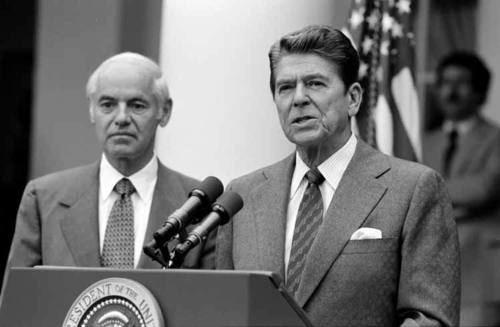 <b>FIKK SPARKEN:</b> – Dere har 48 timer på å komme dere tilbake på jobb, erklærte president Ronald Reagan før han sparket 11 000 flygeledere.
