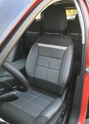 KOMFORT: Advanced Comfort-setene er myke og svært komfortable – etter god Citroën-skikk.
