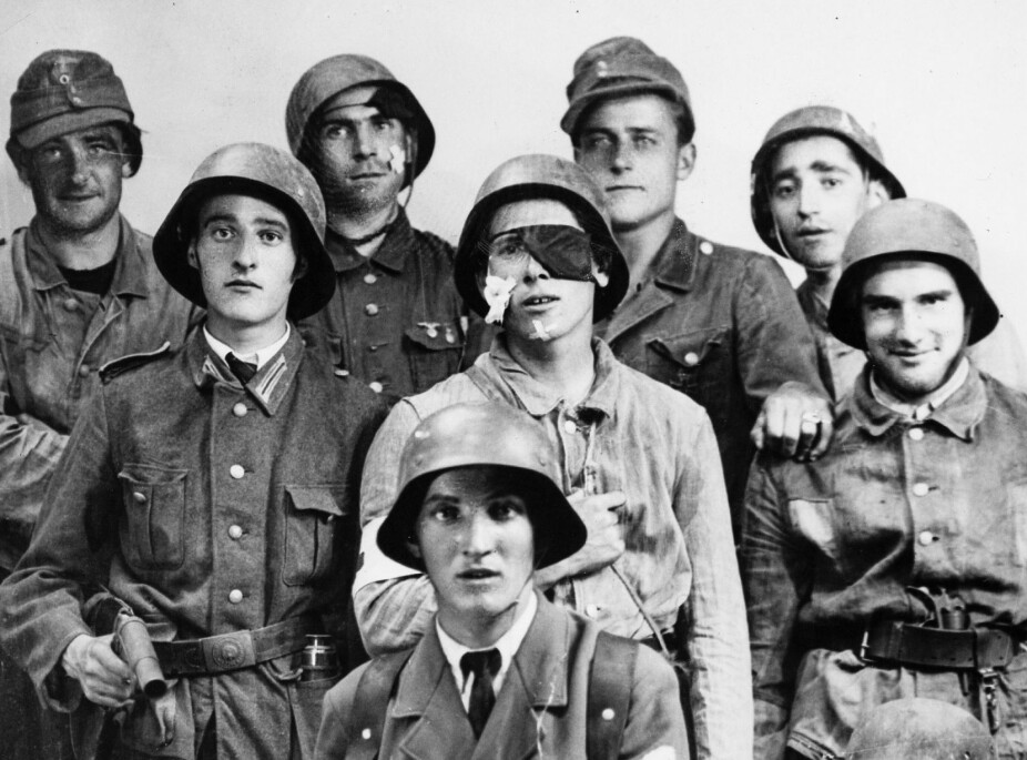 SOLDATENE: Medlemmer av SS-divisjonen «Das Reich» som utførte myrderiene i den lille landsbyen.