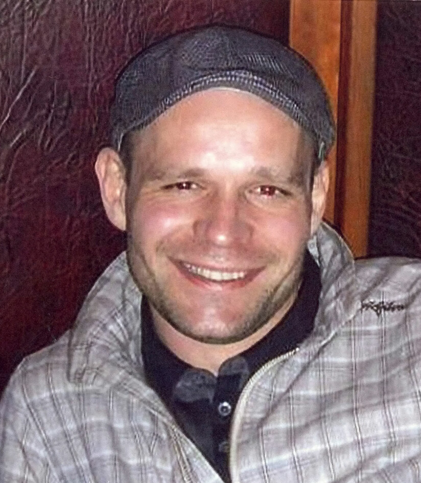 OFFER: Lukasz Slaboszewski (31)