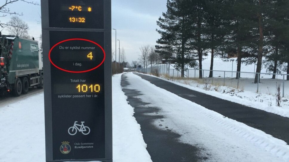 <b>PRIORITERT:</b> Syklistene utgjør 1,5 prosent av vinterbyen Oslos befolkning. Sykkelveiene holdes rene for snø. For fire personer. Fotgjengerne får klare seg selv.