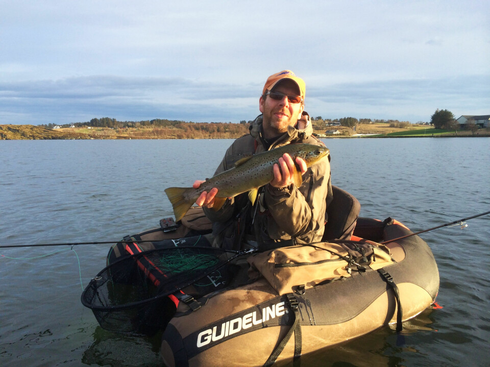 STAVANGER: Jarl Isaksen bruker mye tid i Hålandsvannet og kjenner det som sin egen bukselomme. Vår og høst er definitivt best.