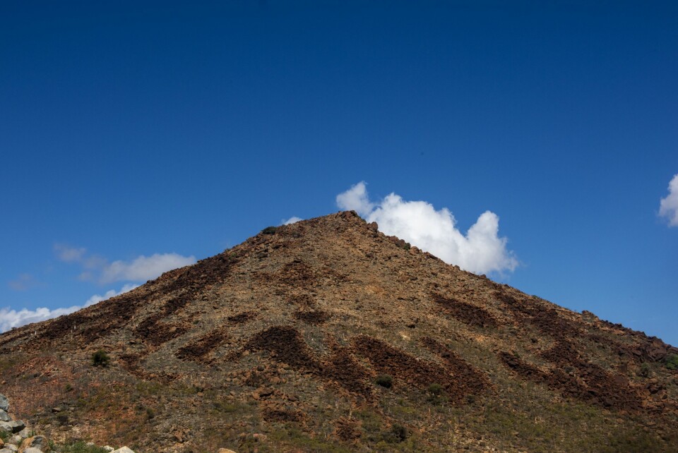 UNDERET: – Det var et under. En dag var Allah der og skrev i fjellet! Guiden Saleh er ikke i tvil.