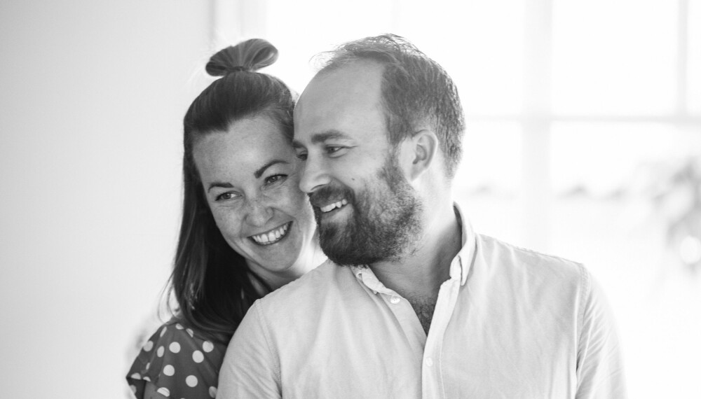 Forstår hverandre bedre: – Vi er så glad for at vi grep denne sjansen, sier Therese og Alexander om å begynne i parterapi gjennom NRKs podcast med Peder Kjøs. Forstår hverandre bedre: – Vi er så glad for at vi grep denne sjansen, sier Therese og Alexander om å begynne i parterapi gjennom NRKs podcast med Peder Kjøs.