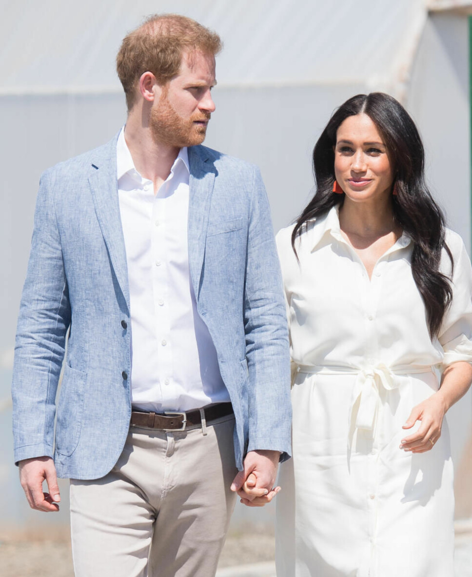 PASSER PÅ: Prins Harry gjør alt han kan for at kona Meghan skal ha det bra. Han frykter at presset fra mediene skal bli for tøft for henne å takle.
