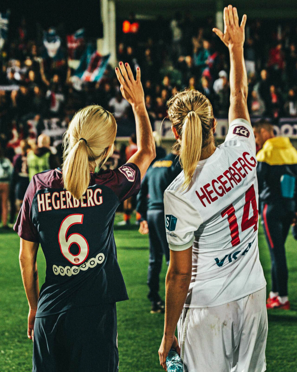SØSTRE I VERDENSKLASSE: En midtbanespiller og en spiss, som selv når de spiller mot hverandre på hvert sitt lag, heier på hverandre og unner hverandre suksess.