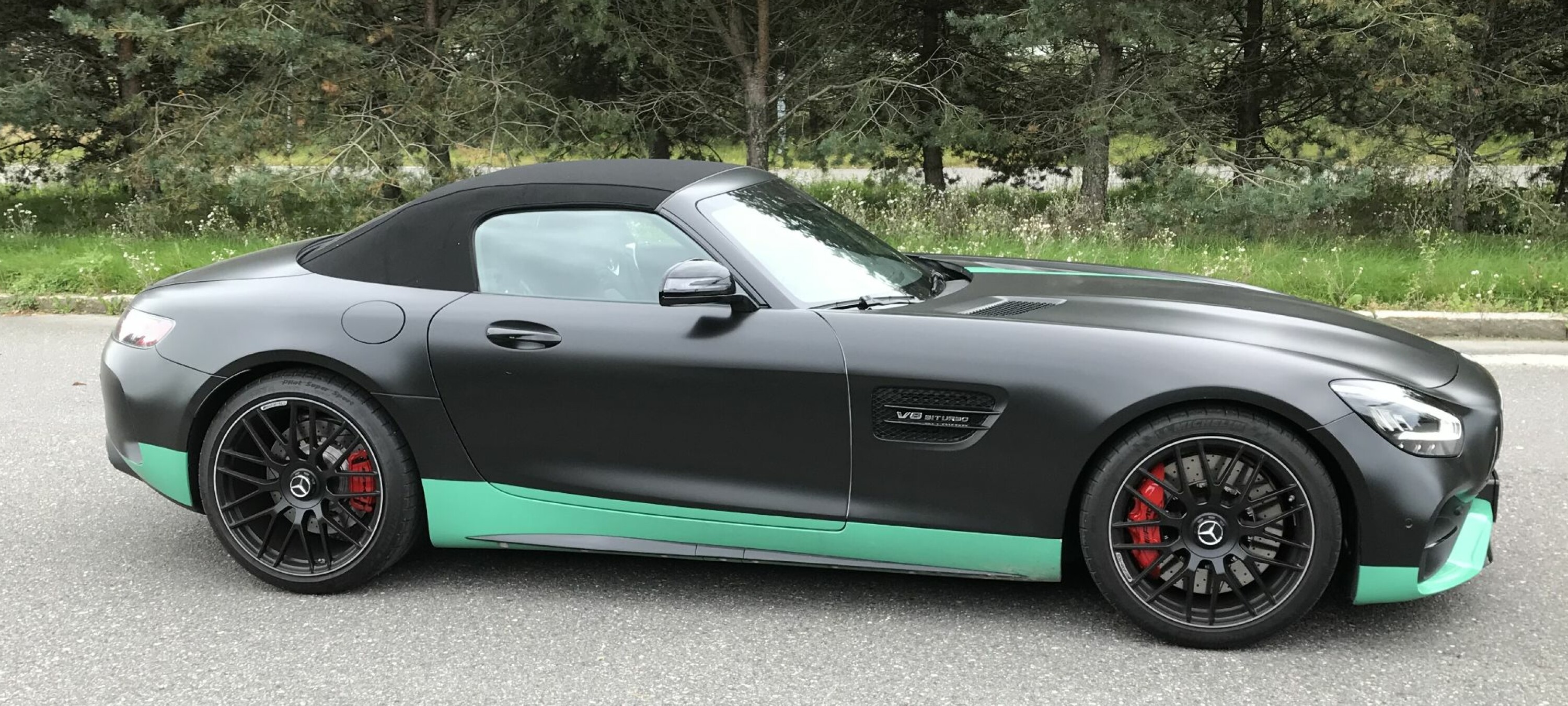 BILLIGERE: Prisen er godt over to millioner kroner, men Bilnytt.nos kalkulator basert på bilavgiftene i forslag til statsbudsjettet gjør GT C over 100 000 kroner rimeligere.