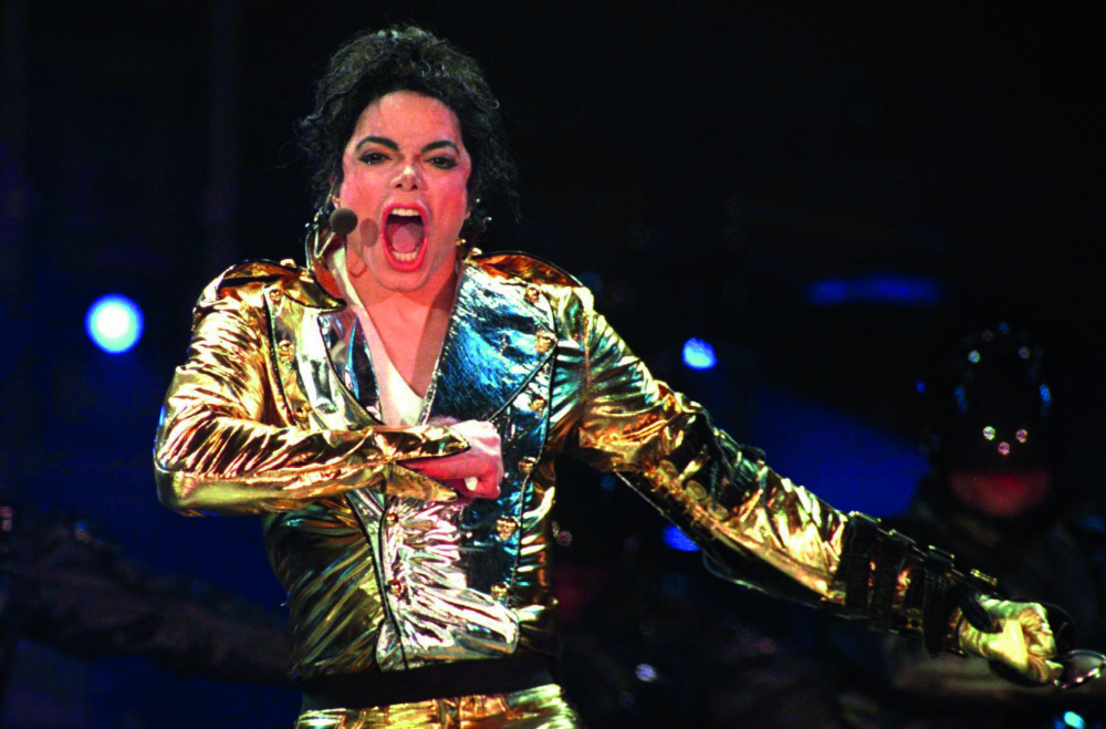 <b>AVLEDNINGSMANØVER:</b> Michael Jackson ble drept for å ta oppmerksomheten fra problemer i Iran.