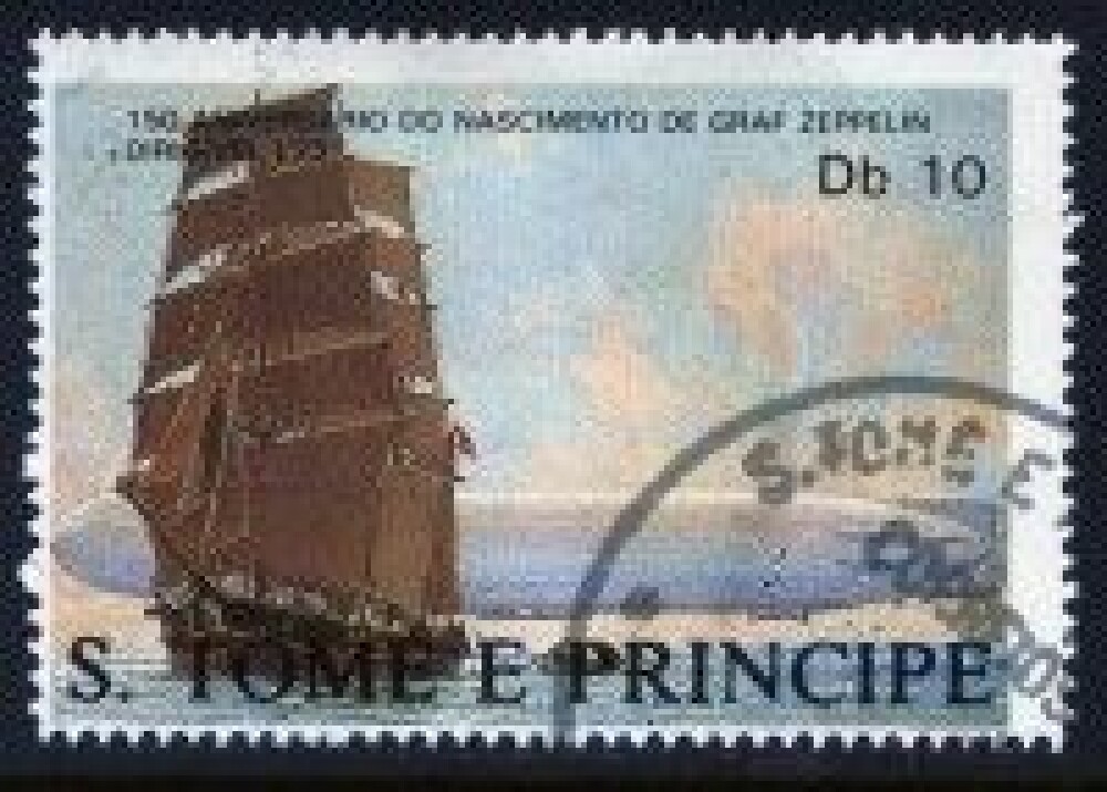 <b>MINNEMERKE:</b> Den eneste bordingen av en seilskute fra et luftskip er udødeliggjort på frimerket fra øystaten Sao Tome og Principe.