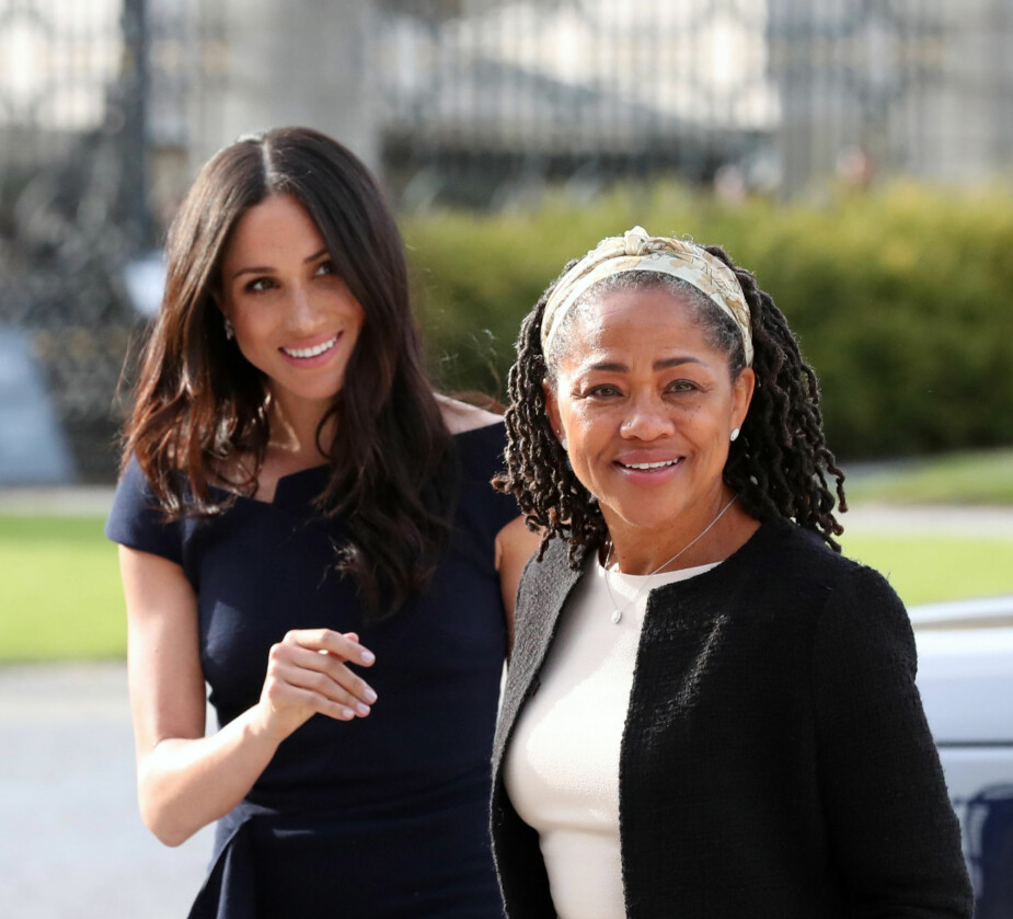 <b>FÅR BESØK:</b> Meghans mor Doria Ragland er bosatt i Los Angeles, og skal ifølge britiske medier få besøk av Meghan, Harry og Archie til Thanksgiving. 