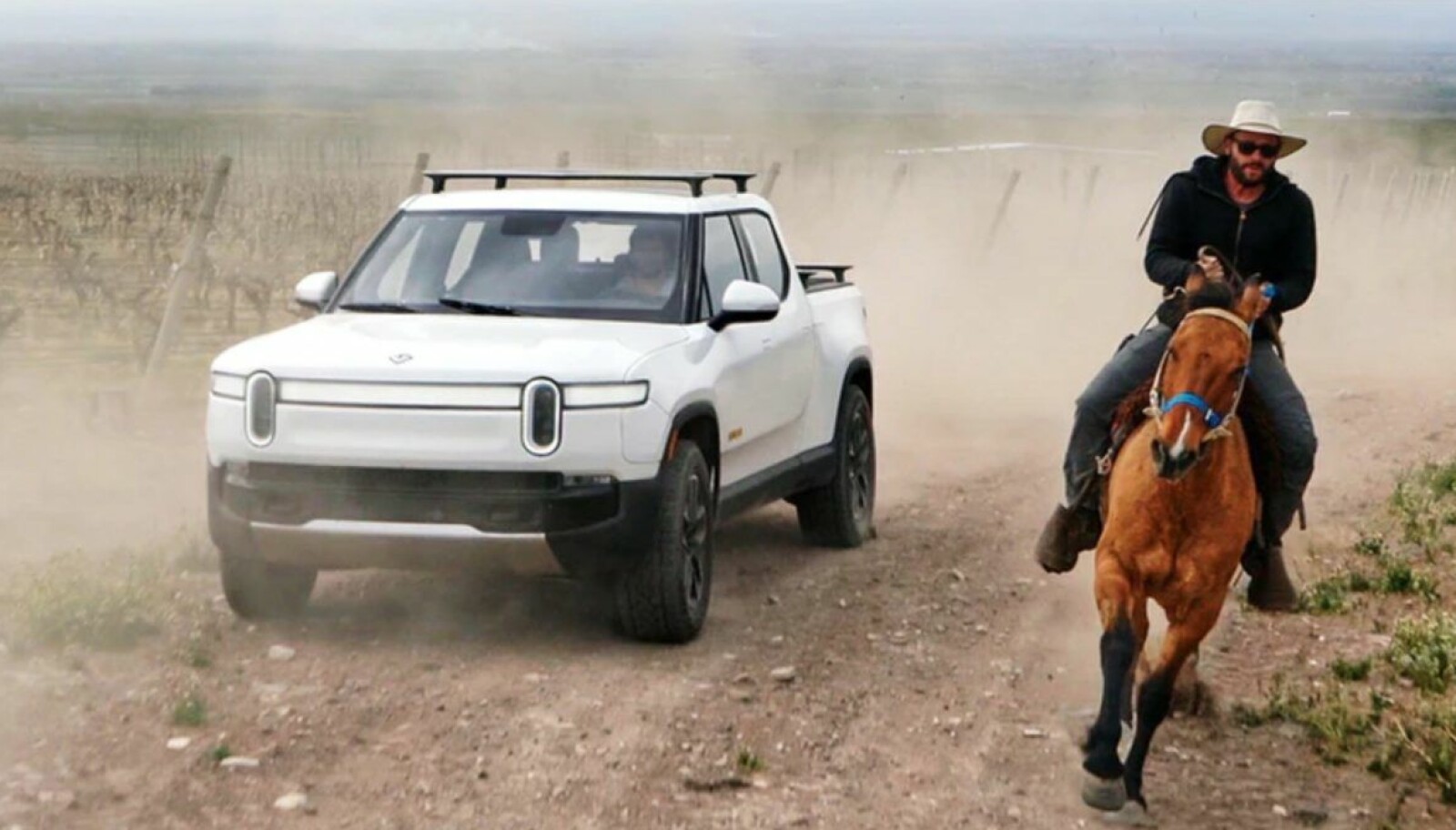 Rivian R1t Norge - Supercars Gallery