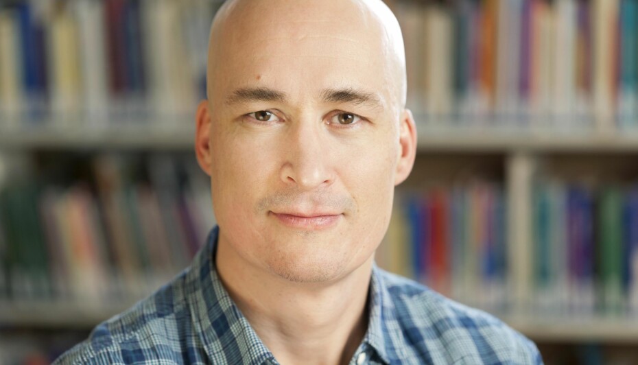 TABU: Ensomhet er fortsatt tabu og skambelagt blant menn, mener ekspert på ensomhet Thomas Hansen ved OsloMet