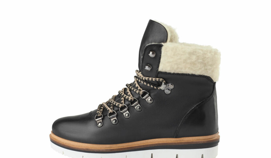 Svart med hvit såle fra Bianco, kr 1500.