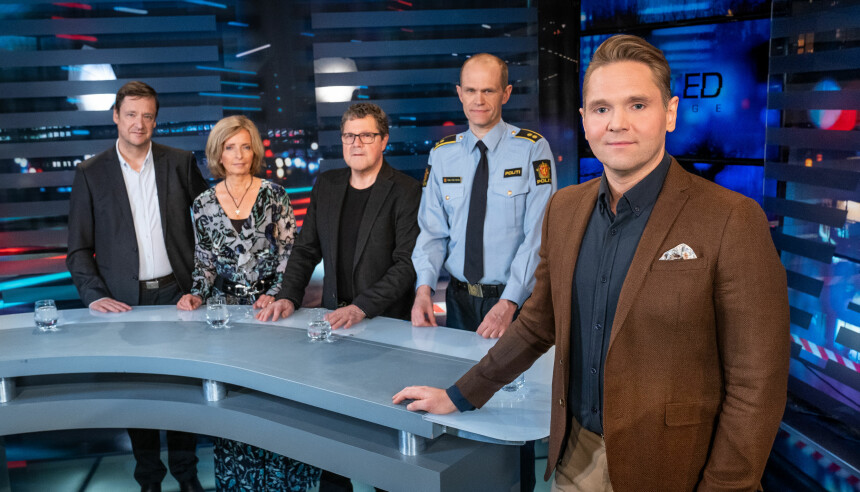 POPULÆR: Jens Christian Nørve og gjengen i Åsted Norge lager et av landet mest populære TV-programmer.