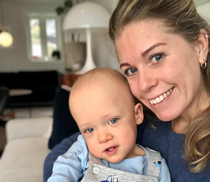Rikke og sønnen Andreas (16 mnd) i dag.