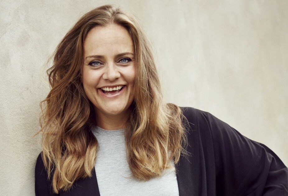 I NEI-MODUS: – Hva med å bruke ordet nei ekstra mye i desember - for å unngå stress? Henriette Steenstrup testet det – som et tankeeksperiment! I NEI-MODUS: – Hva med å bruke ordet nei ekstra mye i desember - for å unngå stress? Henriette Steenstrup testet det – som et tankeeksperiment!
