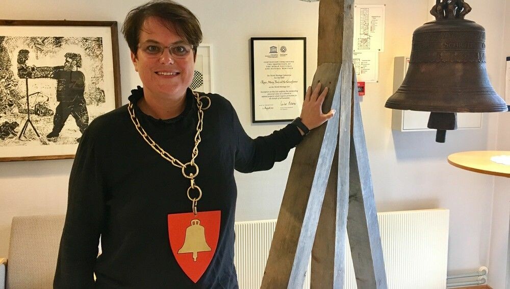 <b>BILLIGST:</b> Ragnhild Aashaug (49), daværende ordfører i Tolga kommune, gikk i spissen for nøysomheten. Kukjetting og en treplate, det fikk holde.